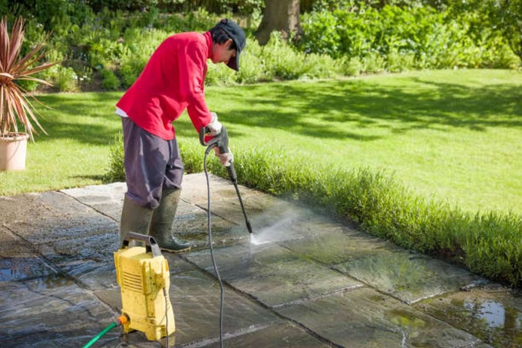 what should you not do when pressure washing2