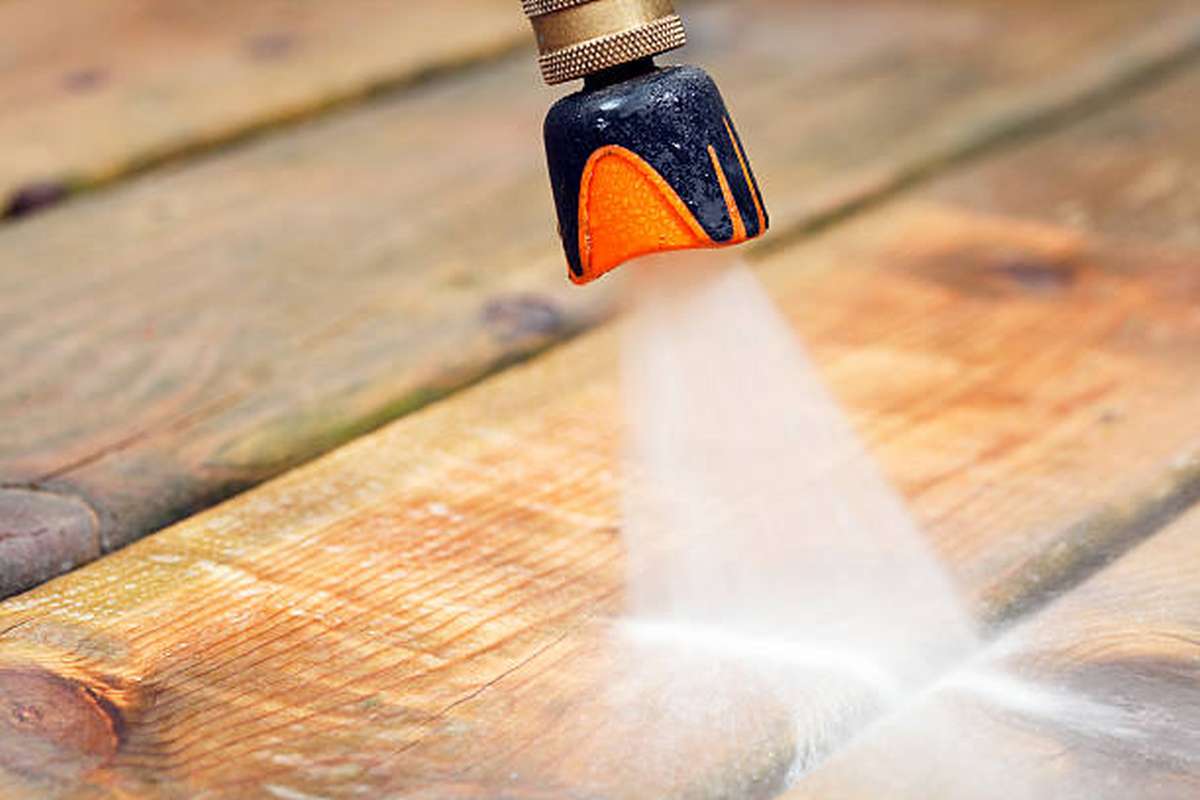 what time of year is best for pressure washing3