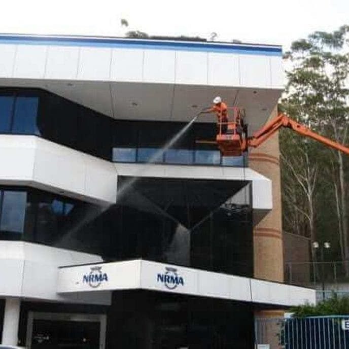 commercial building washing melbourne high altitude work facade pressure cleaning
